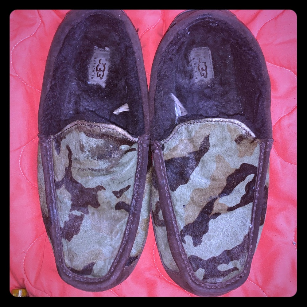 Camo ugg slippers